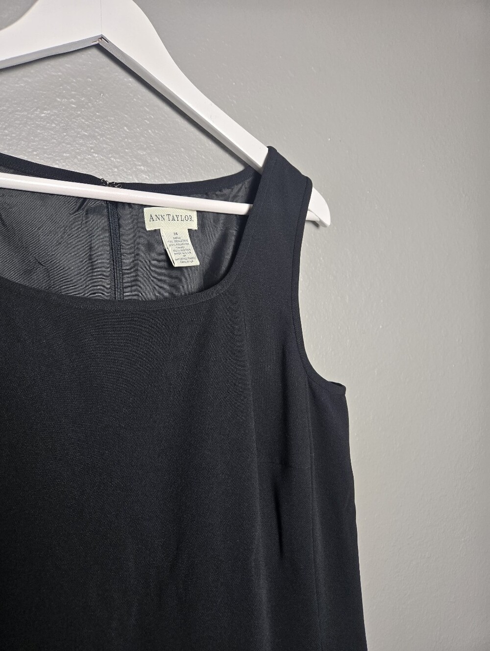 Vintage Ann Taylor Black Classic Square Neck Shift Dress Size 14 - Picture 5 of 16